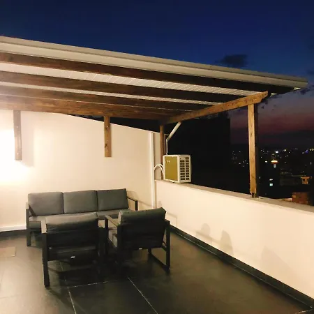 Rooftop Sunset View Apartamento Tirana